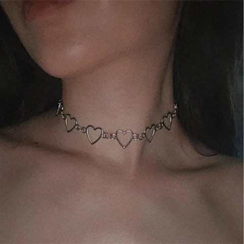 Heart Choker Necklace - Cute Bicolor Statement Jewelry for Girlfriend 2023
