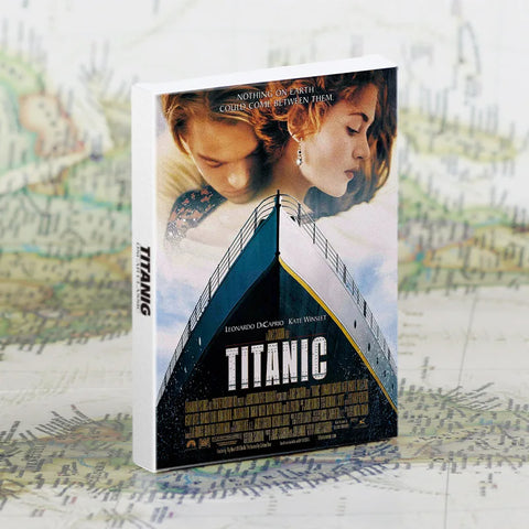 30 Pcs Titanic Movie Postcards Set - Love Story Greeting Cards for DIY Wall Decoration