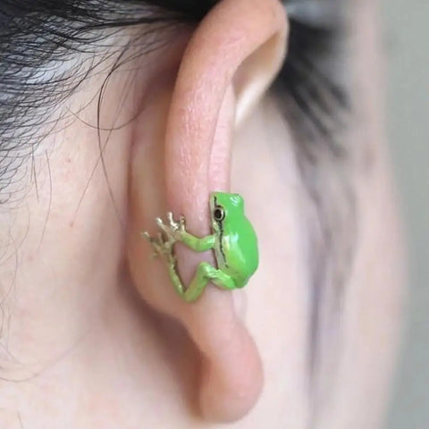 Electroplated Tree Frog Ear Clips for Non-Pierced Ears - Realistic Party Earrings
