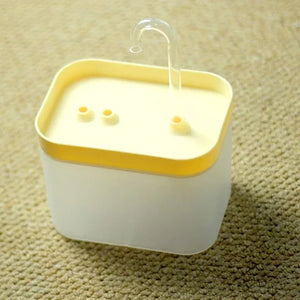 1.5L Quiet Pet Water Fountain with Smart Burnout Protection for Cats and Dogs
