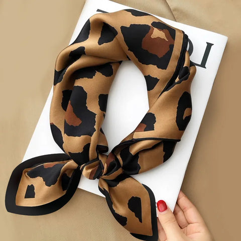 70cm Retro Leopard Print Silk Scarf Women Fashion Headwear/Bag Accessory Square Scarf