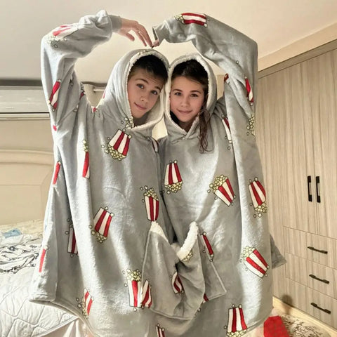 Couples Hooded Popcorn Print Plush Pajamas with Double Pocket, Thick Long Sleeve Bathrobe, Oversized Comfy Loungewear