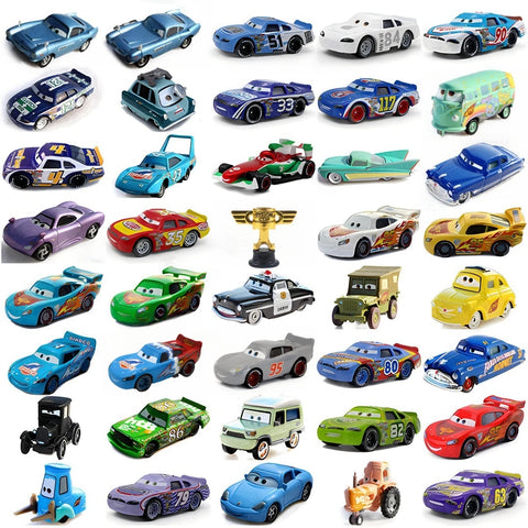 Cars 3 Lightning McQueen & Mack 1:55 Diecast Toy Car Set Collection