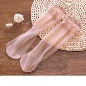 10 Pairs Women's Ultrathin Transparent Silk Ankle Socks - Summer Crystal Nylon, Black & White
