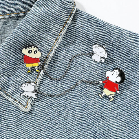 Crayon Shin-chan Anime Lapel Pin Set - Shiro Dog Walk Brooch with Chain