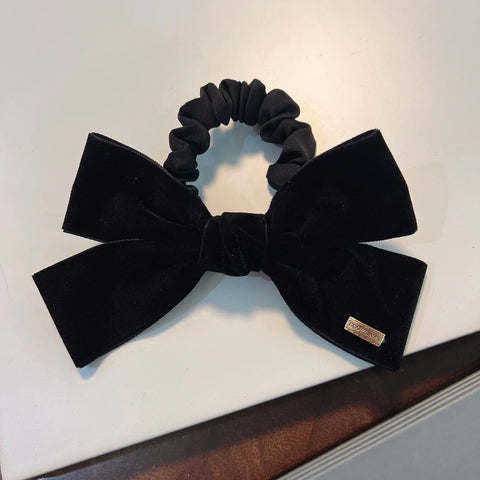 Elegant Black Silk Velvet Hair Ties for Women - Butterfly Knot Headband for Autumn/Winter