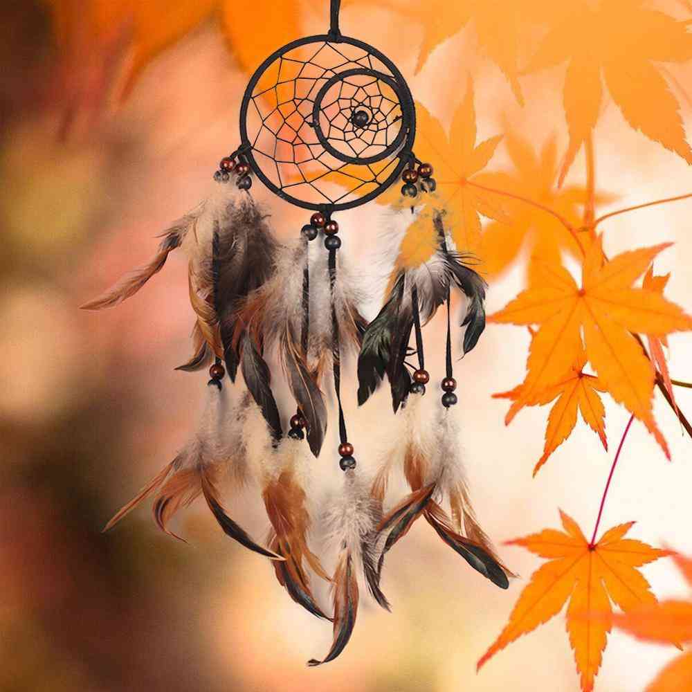 Lepe obrti iz perja - ročno izdelan lovilec sanj za dekoracijo avtomobila ali doma