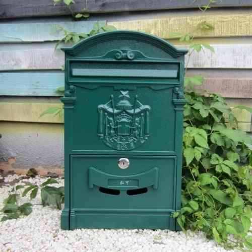 Retro Style, Lockable And Wall Mounted Mailbox