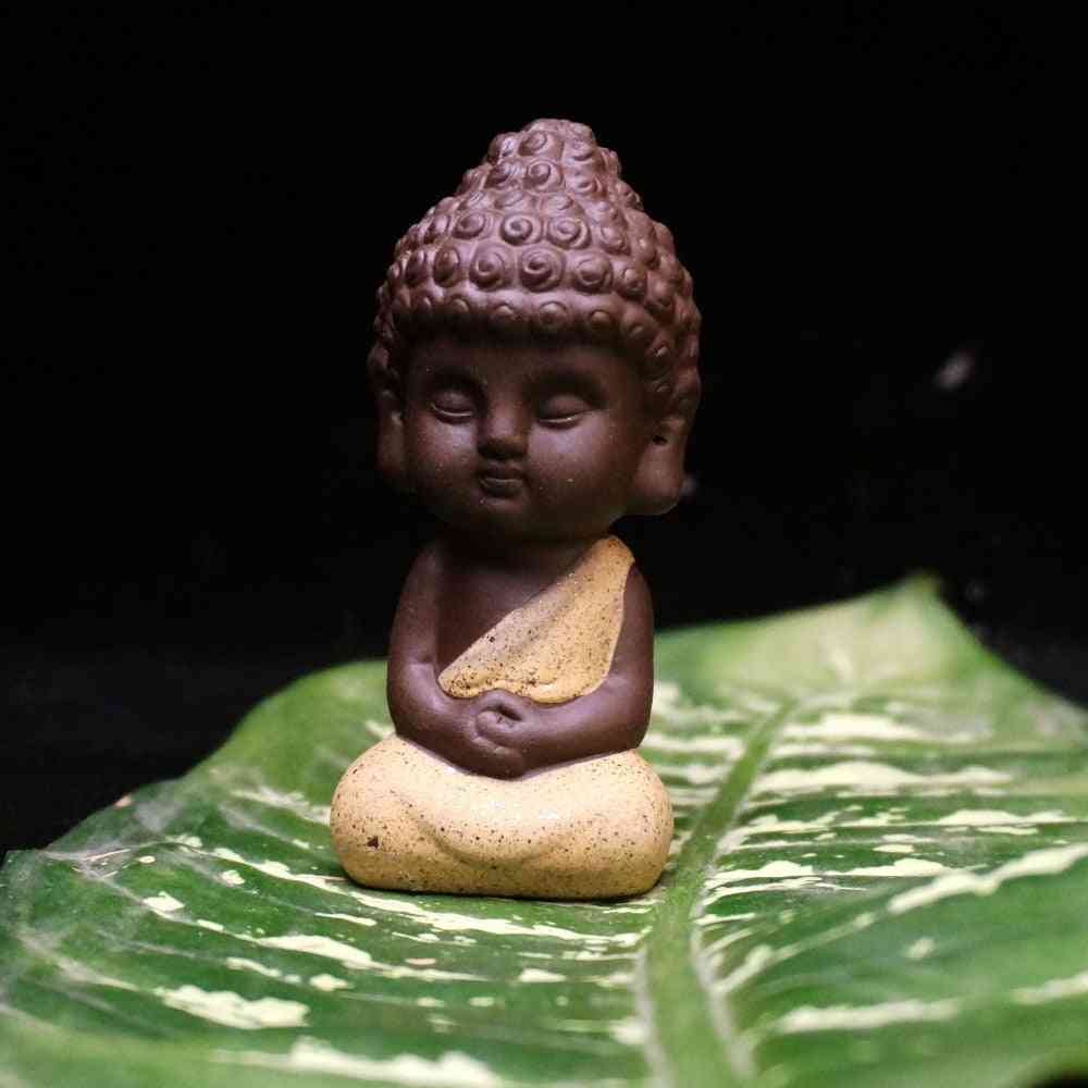 Liten buddha keramisk staty - dekorativ prydnad för munkfigur te husdjur lila keramiska hantverk