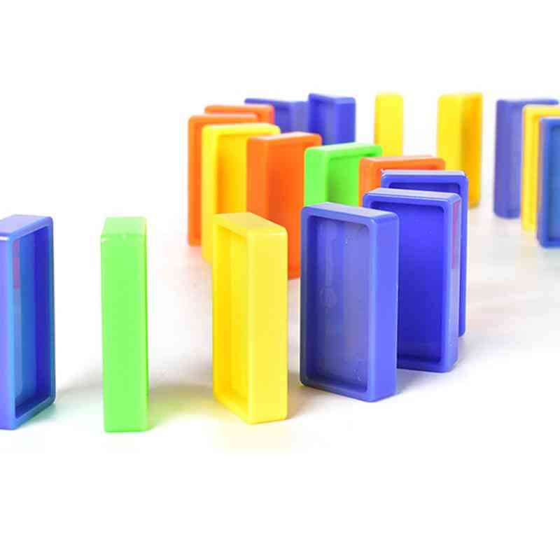 Crtani komplet za igračke u obliku vlaka-domino blokovi, ulošci za punjenje i umjetno drvo kaktusa za