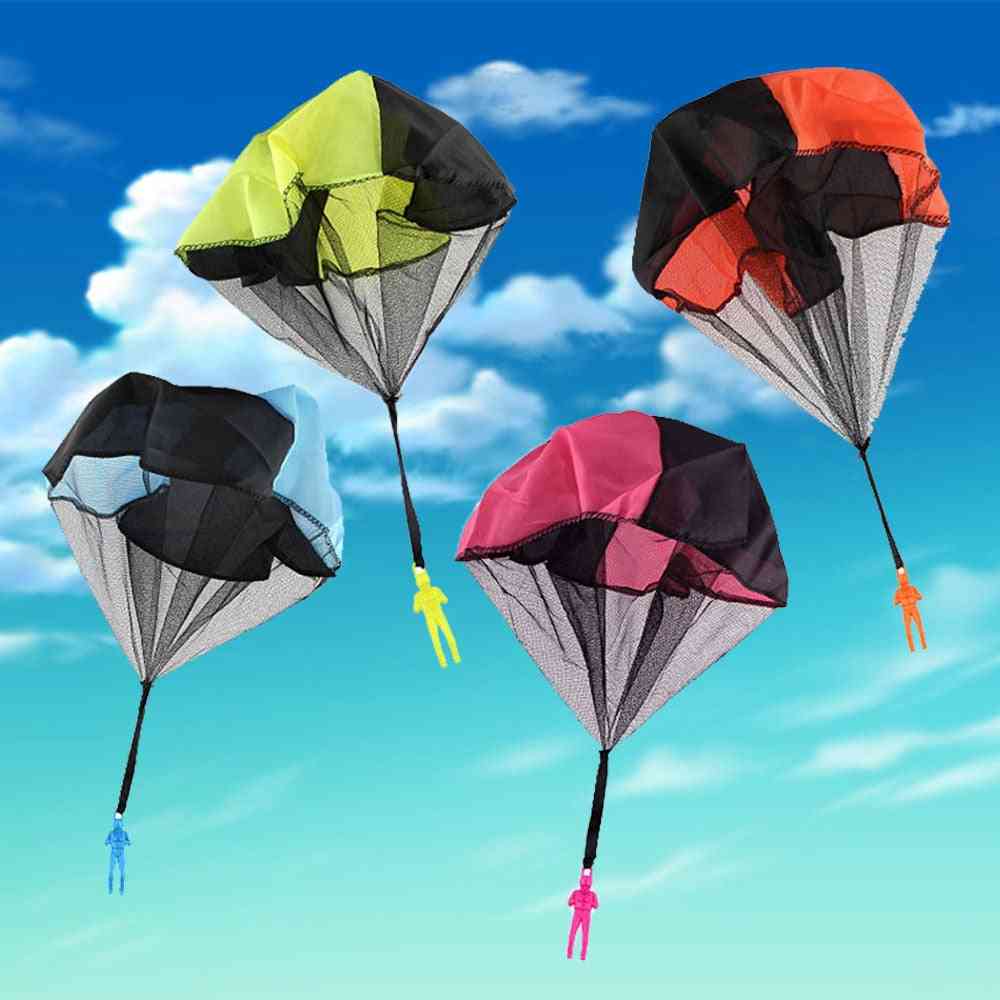 Hand Throwing Mini Soldier Parachute