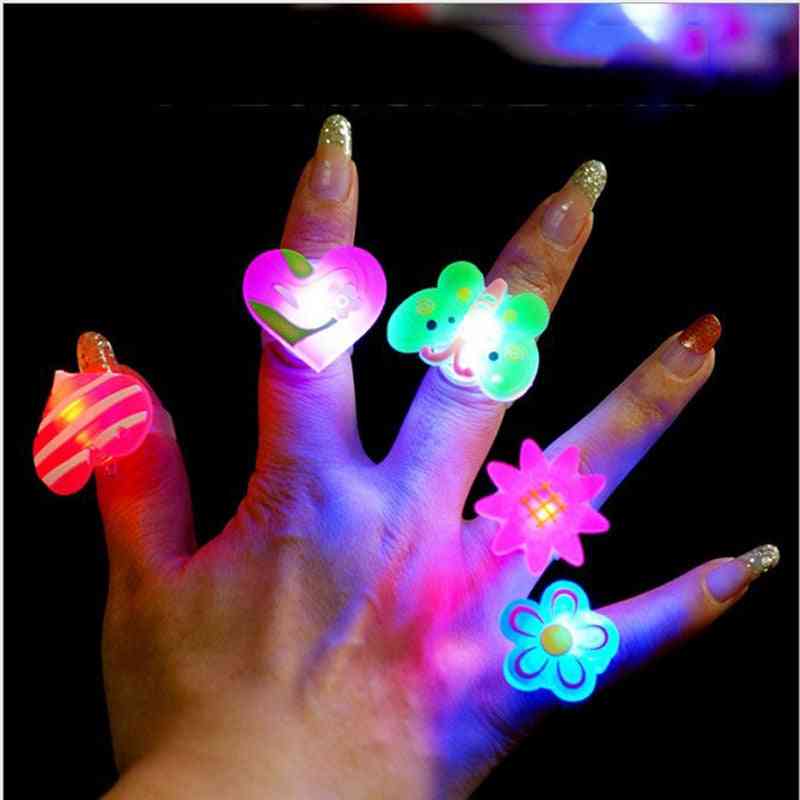 Anéis de flash led - brinquedos luminosos, que brilham no escuro, para crianças -