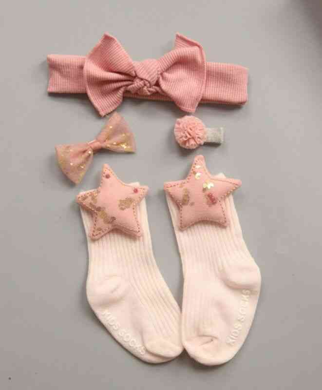 čarape za proklizavanje za novorođenu princezu -s volančićima od čipke