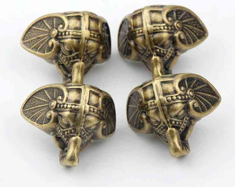 Starožitný slon, vintage bronzové šperky, truhlica pre dekor dreveného puzdra
