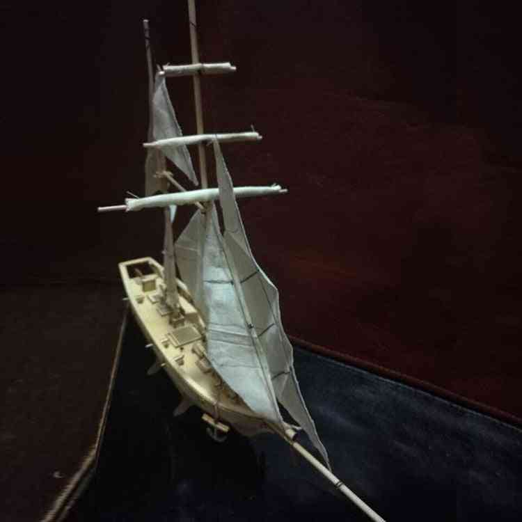 Purjeveneen malli DIY aluksen kokoonpanosarja (400 * 150 * 270mm)