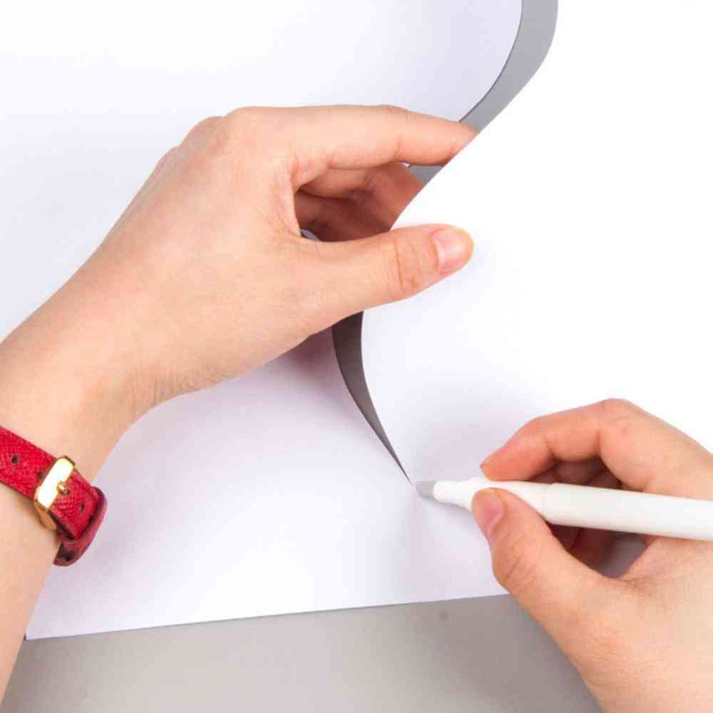 Kreatív toll alakú, papír kés