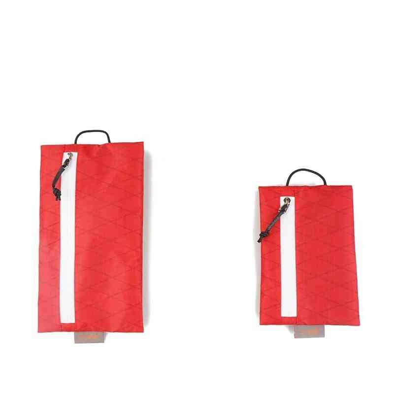 Vodeodolná a ultraľahká obojstranná taška na zips
