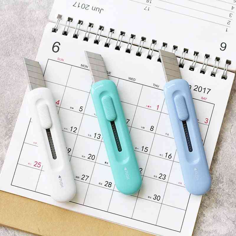 1pc Simple And Pure Color Rebound Type Utility Knife, Mini Cute Cutter