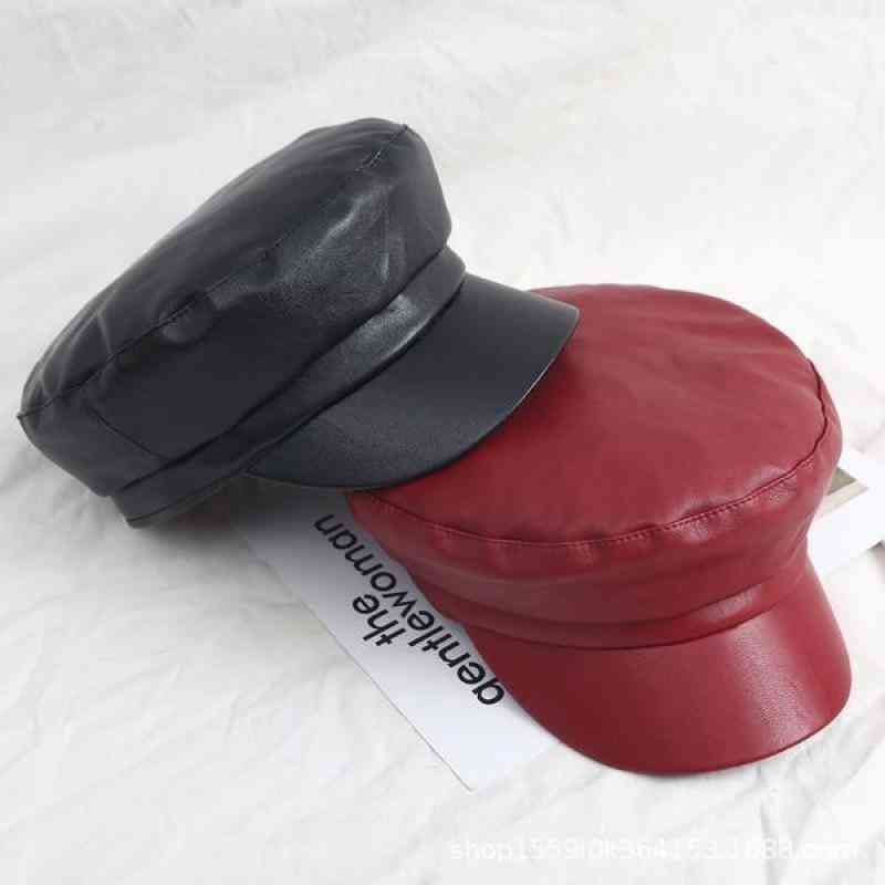 Militære klassiske læder hatte