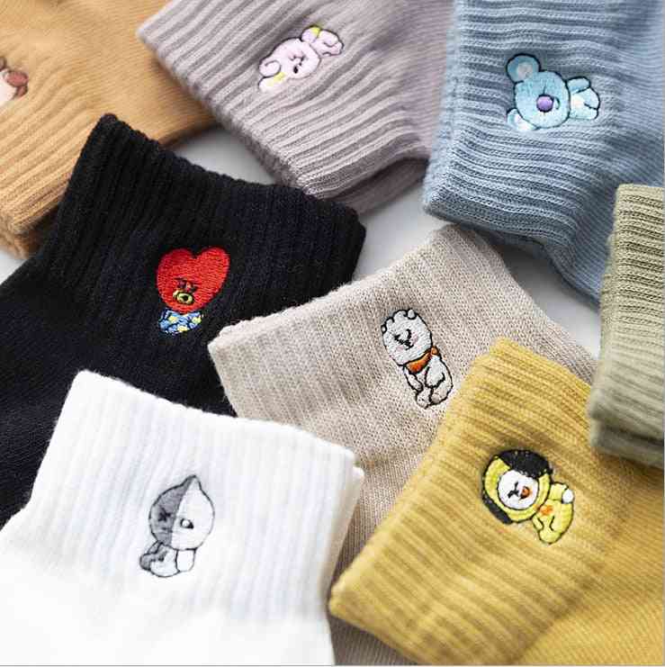Cute Cartoon Animals Embroidery Fashion Women's Boat Ankle Low Socks