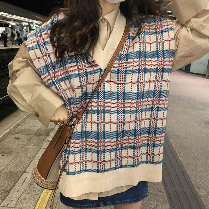 Korejský styl - kostkované volné vesty, oděvy bez rukávů, svetr