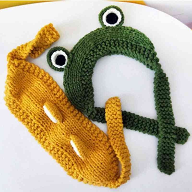Zimní teplý, kreslený design žáby - pletené chrániče sluchu