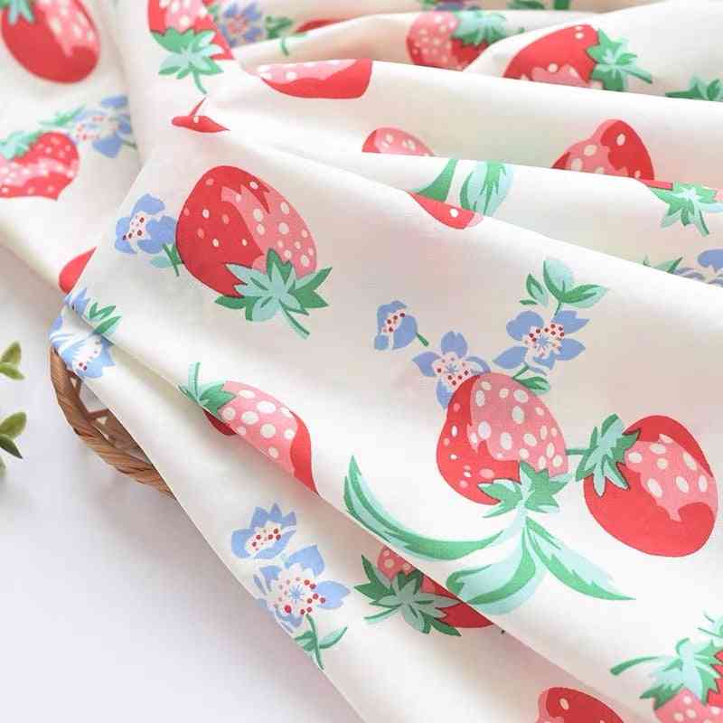 Bomullstryckt jordgubbtyg för kläder