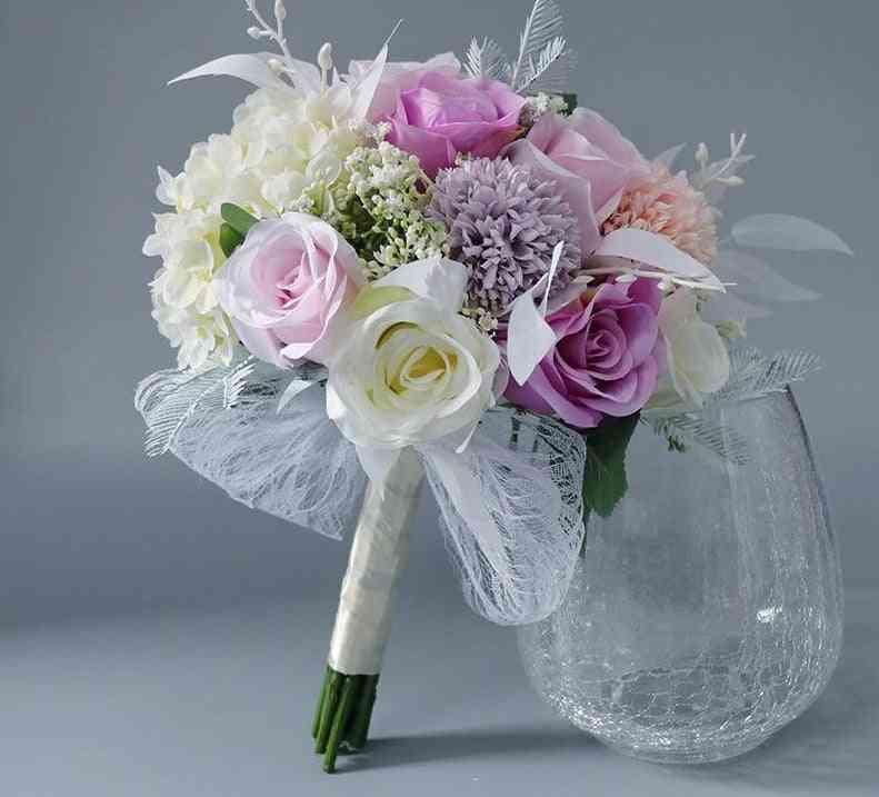 Bouquet di fiori di seta artificiale