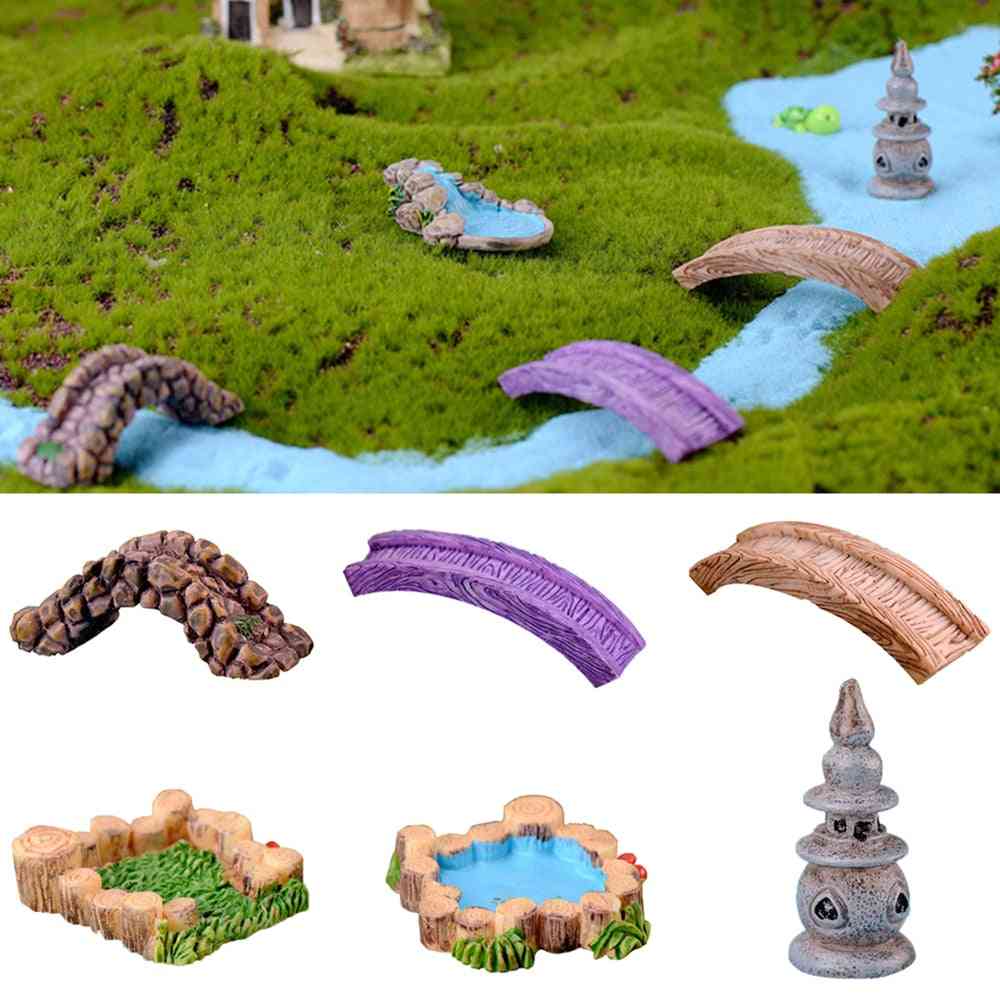 Mini ponte del pozzo d'acqua - figurine in miniatura, terrario di muschio di fata artigianale, arredamento da giardino ornamentale