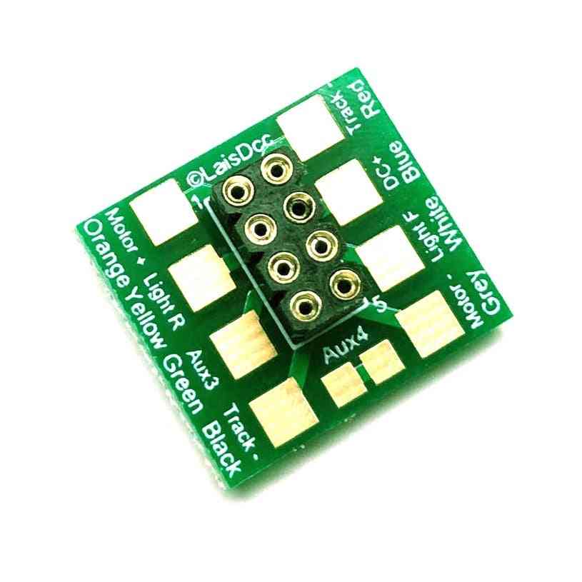 Dcc 8 Pin Nem652 Socket With Solder Tabs