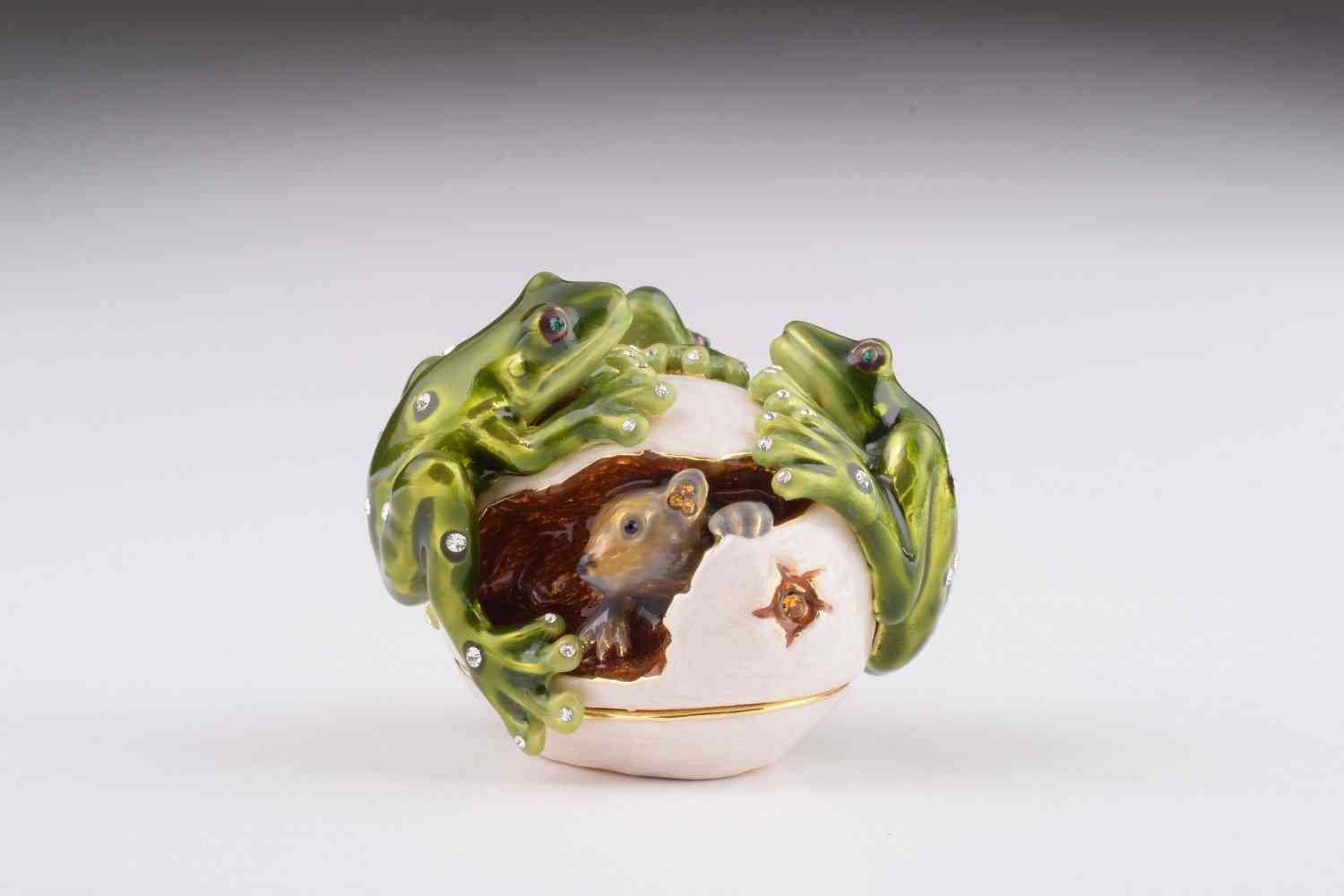 Frogs On Egg - Trinket Box