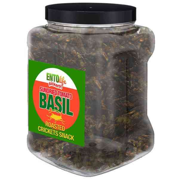 Soltørret cricket-snack med basilikum med tomat
