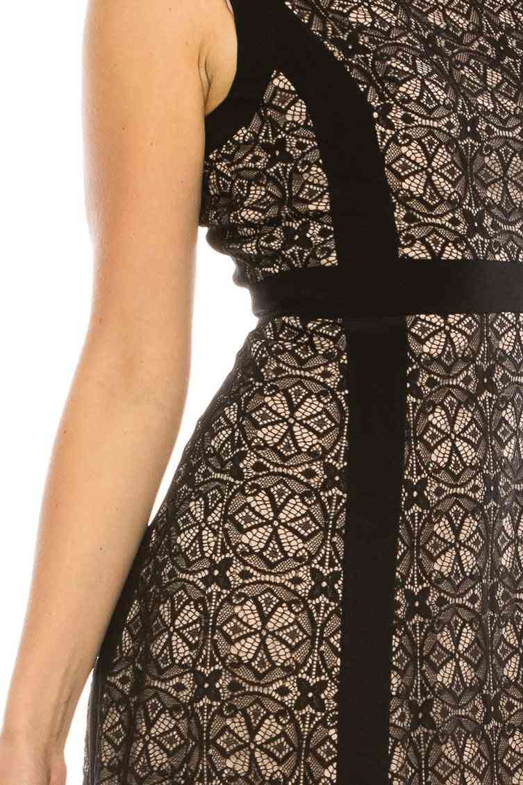 Jersey jurk met ronde hals en veters aan de achterkant