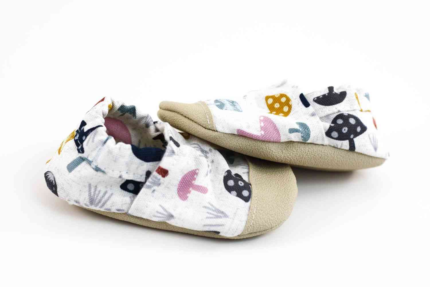 Washable, Printed Shoes, Adults