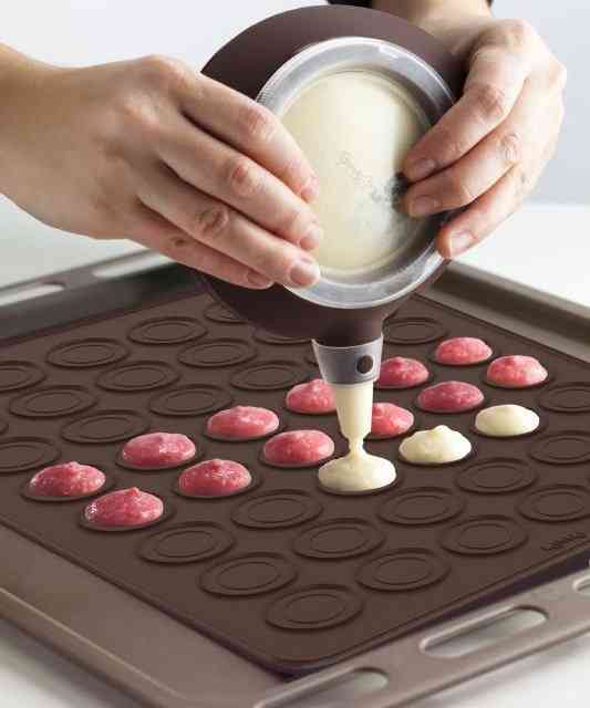 Macaron Baking Kit