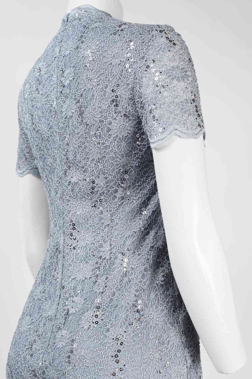 Halbärmeliges Kleid mit Queen-Anne-Ausschnitt und Pailletten-Spitze sheath