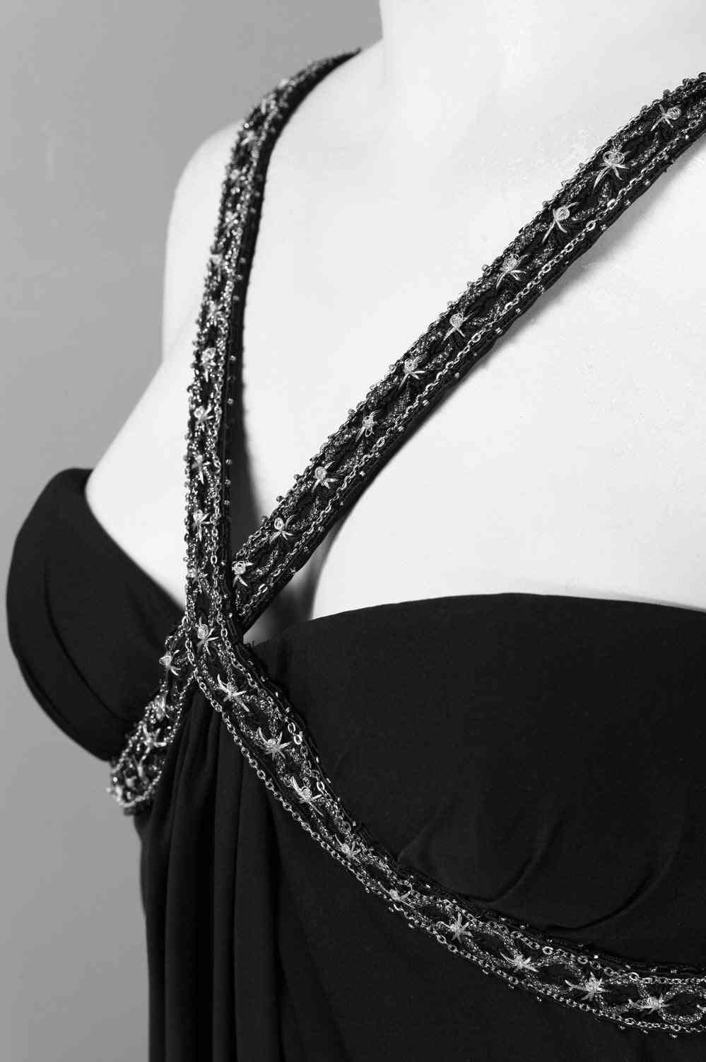 Stylisches Jerseykleid mit überkreuzten Trägern und drapierter Vorderseite