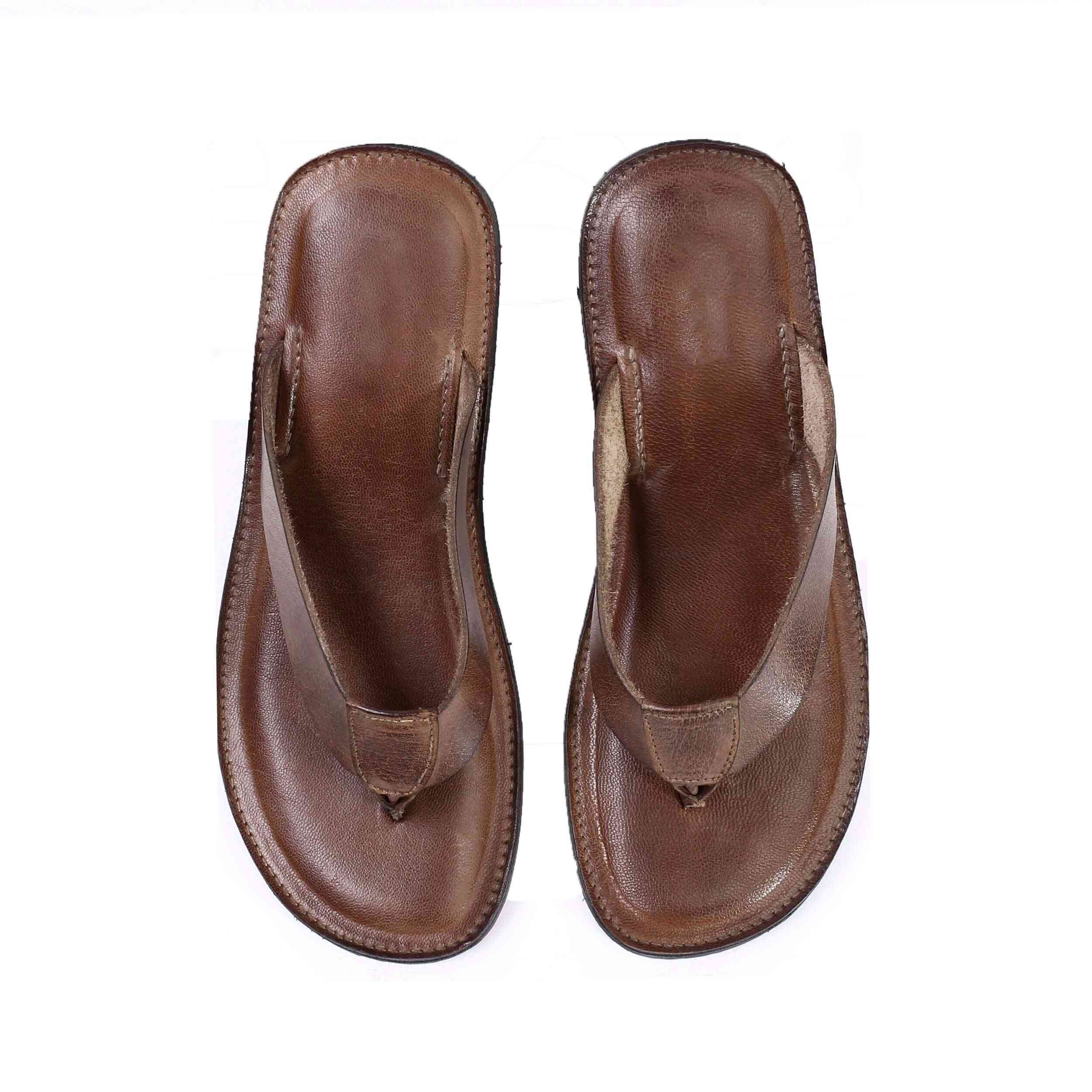 Sandaler med flip -flop -läder