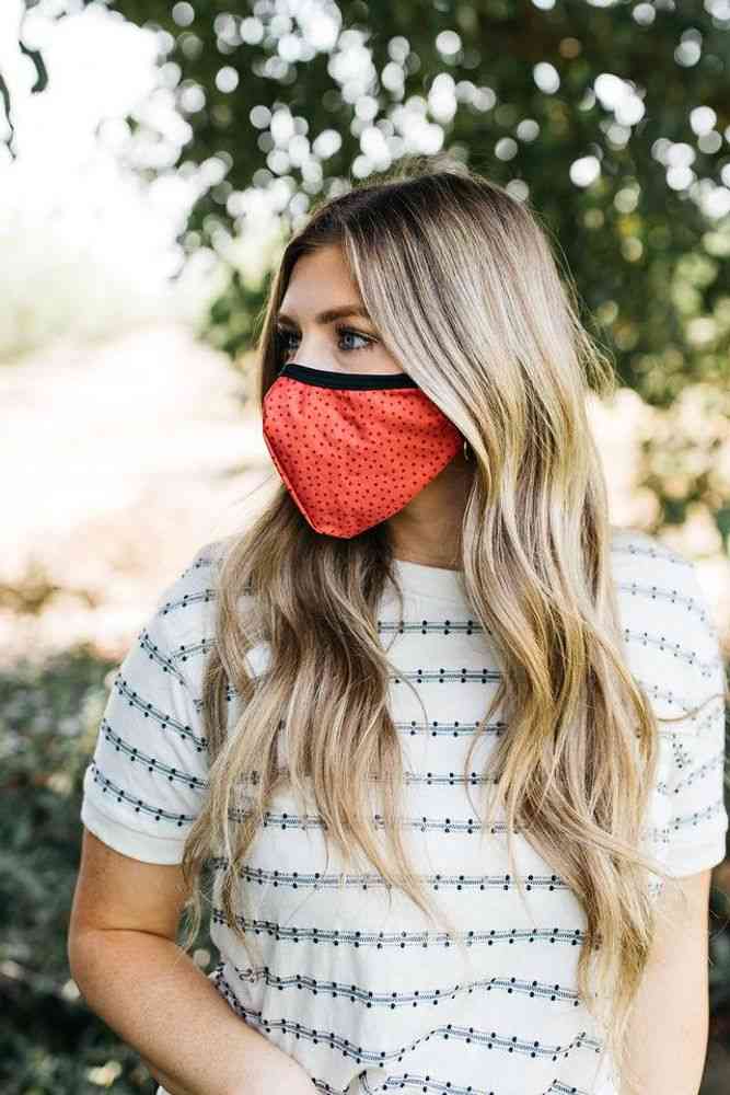 Erdbeerfelder - Gesichtsmaske