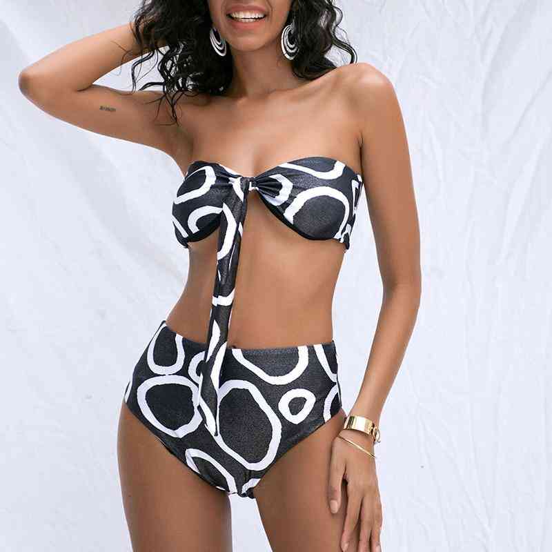 Costume de baie cu imprimeu leopard pentru femei