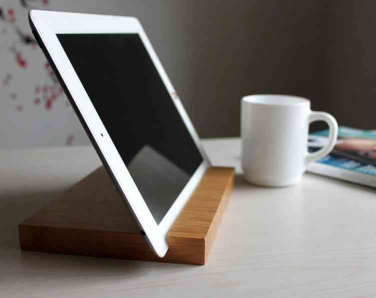 Bamboo Tablet Stand