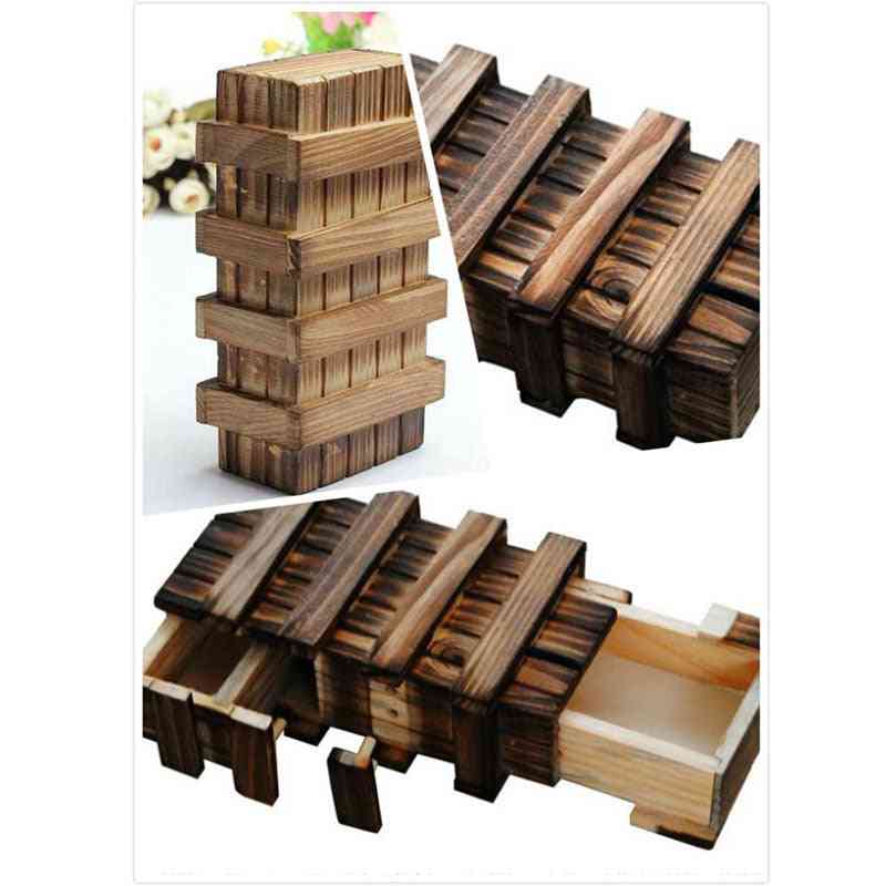 Scatola di puzzle in legno vintage