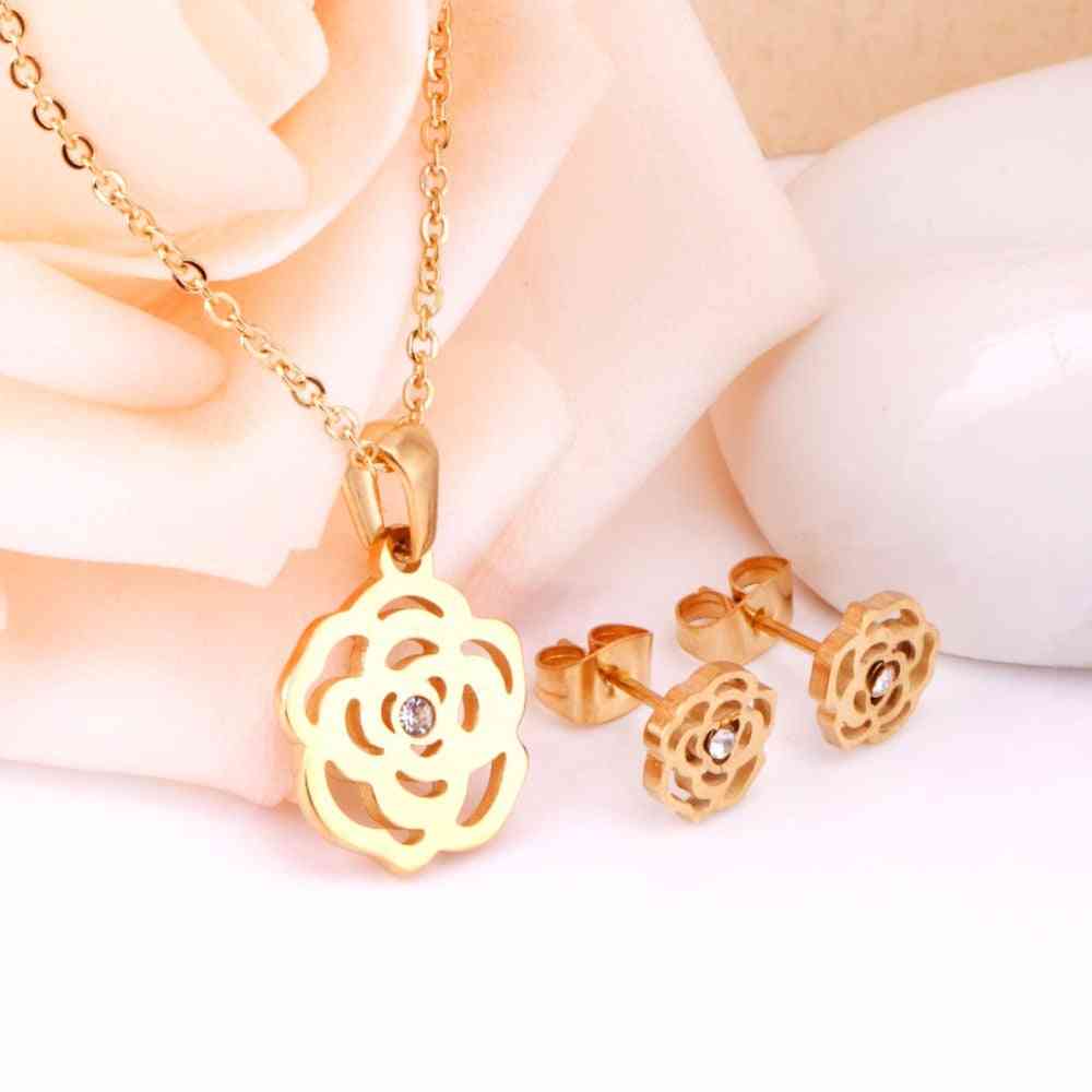 Flower Pendant Chain Necklace & Earrings Set