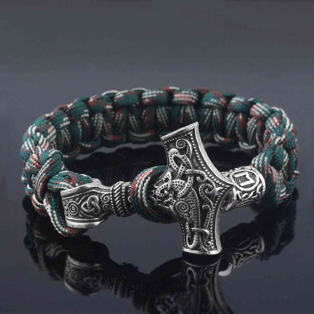 Antichi braccialetti da uomo vichinghi norreni