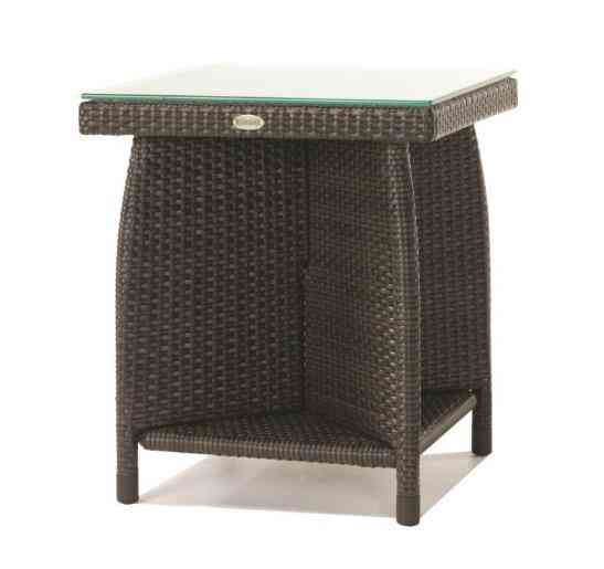 Table d'extrémité de meubles d'extérieur en rotin de style moderne de nouveau design sigma