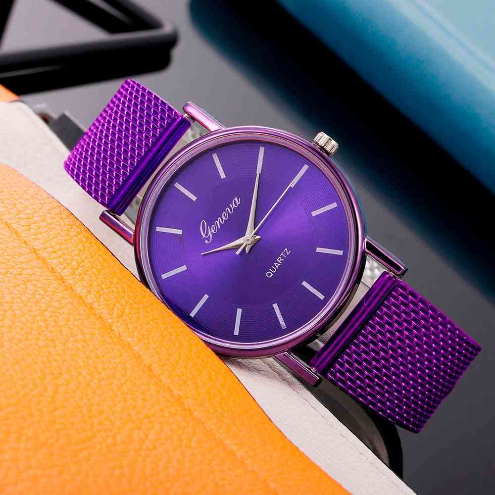 Women's Casual Silicone Strap Quartz Watch
