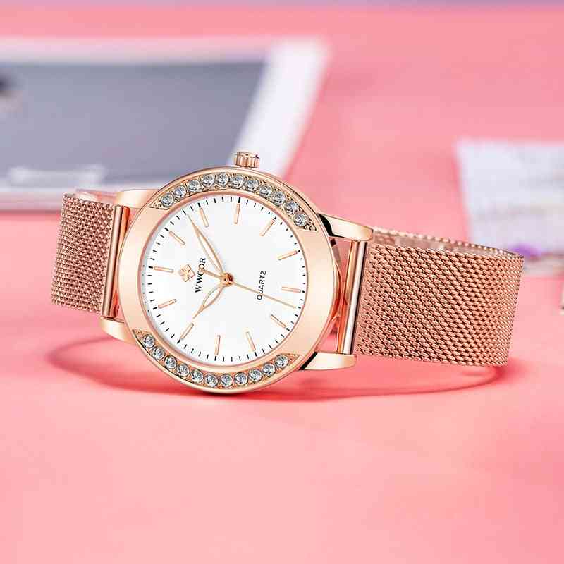 Armbåndsur i rosa gullnett