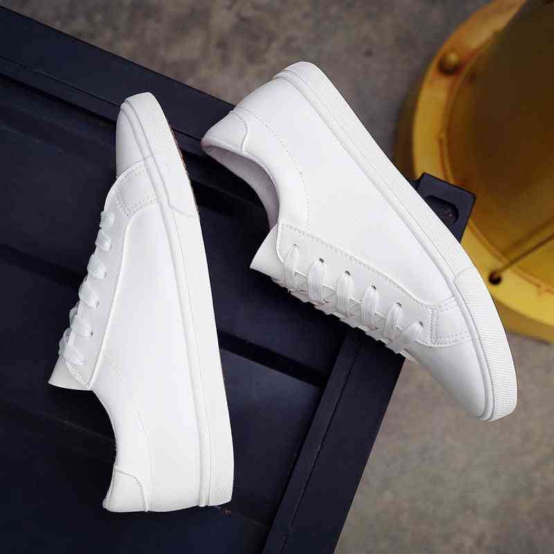 New Lace-up Women Flat Leather Female Casual Shoes