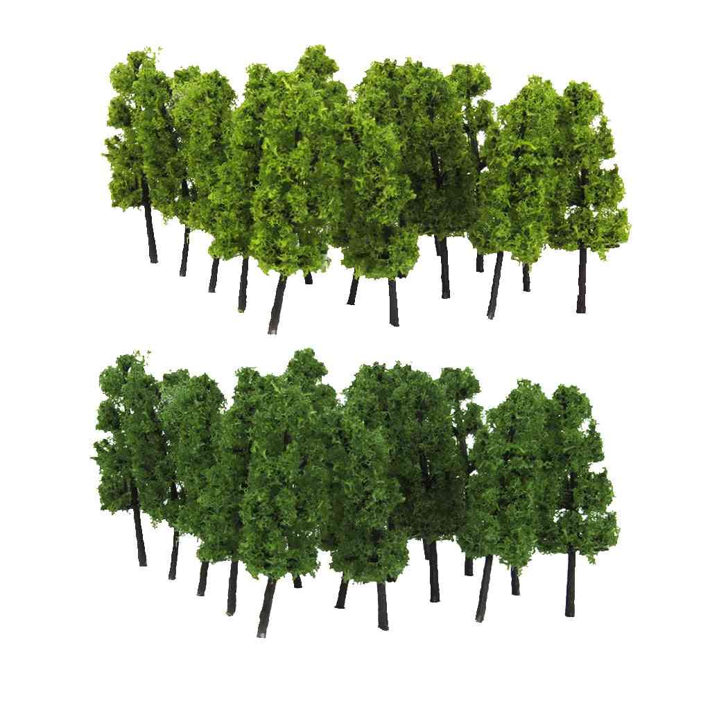 Train miniature d'arbres, paysage de chemin de fer, vert foncé et vert clair
