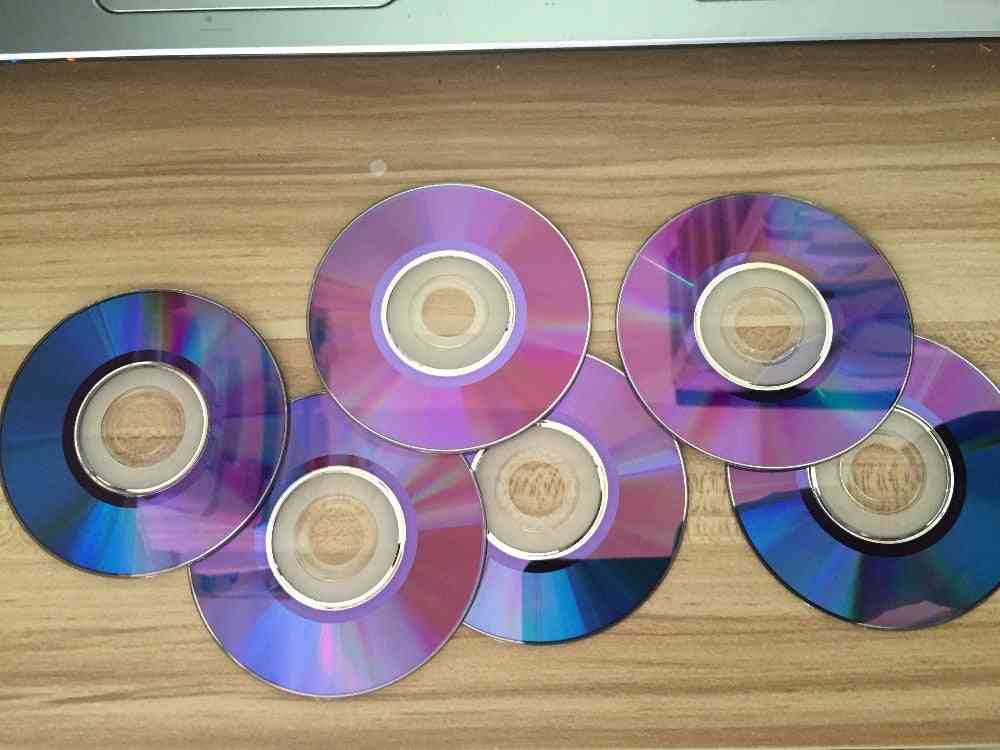 25 dischi classificano un mini dvd vuoto da 2,6 GB registrabile su un lato da 8 cm + disco r dl